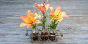 Coffee Used Grounds and Mason Jar Flower Vase via Hometalker Rethink Simple