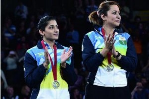 Ashwini Ponnappa (left) and Jwala Gutta.