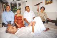 Supreme Court Advocate Brijesh Kalappa (second from right), who called on veteran freedom fighter M.G. Chengappa at his Yadavagiri residence in city, is seen with Prof. K. C. Belliappa (extreme left), Chairman, Sree Cauvery Educational Institutions in Kuvempunagar, Chengappa's wife Sharada and daughter Prema.